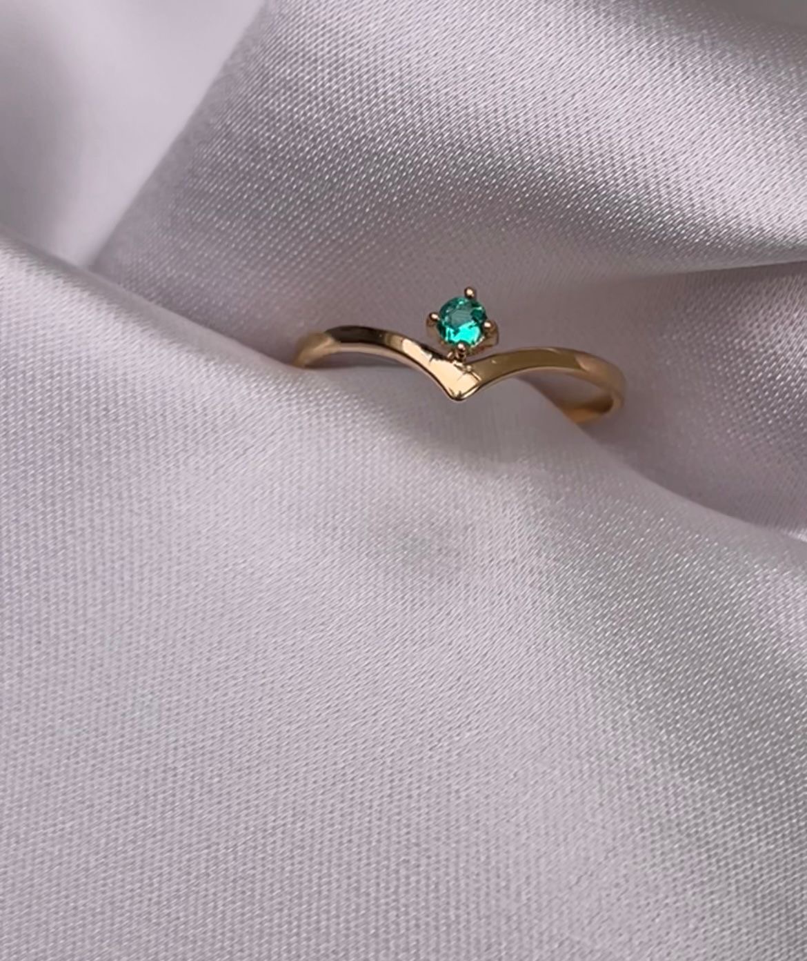 Anillo de oro 18 k 1.12 gramos